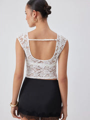 Textured Floral Boat Neck Sleeveless Lace Crop Top