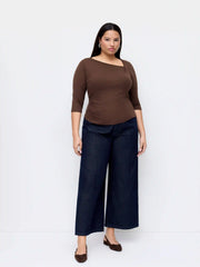 Asymmetrical Neck Ruched Middle Sleeve Tee Curve & Plus