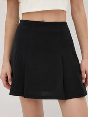 Mid Rise Pleated Mini Skirt