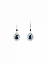 CAT DROP EARRINGS