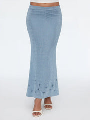 Textured Mid Rise Star Graphic Ruched Mermaid Maxi Skirt