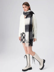 PLAID TASSEL SCARF
