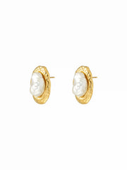 FAUX PEARL TEXTURED METAL STUD EARRINGS