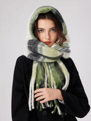 PLAID FRINGED SCARF