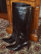 POINTED TOE CHUNKY HEEL KNEE HIGH BOOTS