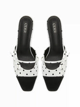 BOWKNOT & POLKA DOT HEELS