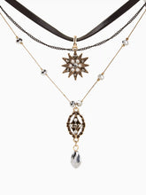 Star Layered Decor Necklace