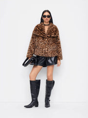 Faux Fur Leopard Print Collar Metal Button Jacket
