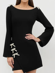 Round Neckline Solid Bowknot Mini Dress