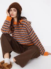 Knit Geometric Contrasting Binding Oversized Top
