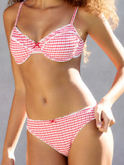 Sweetheart Neckline Gingham Contrasting Lace Underwire & Cheeky Bikini Set