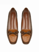 BOWKNOT DECOR CROCODILE PATTERN LOAFERS