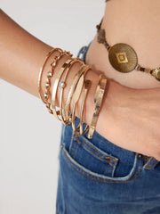 8 PCS WAVE & TEXTURED OPEN BRACELET SET