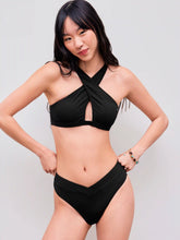 V-neck Solid Criss Cross Bracelet Cheeky Bikini Swimsuit