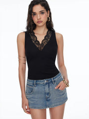 Cotton-blend V-neck Lace Trim Ruched Bodysuit
