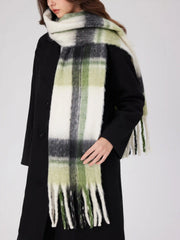 PLAID FRINGED SCARF