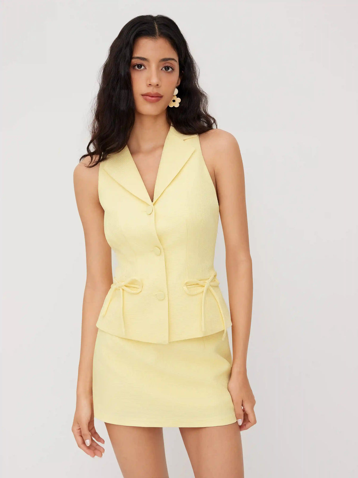 Jacquard Collar Bowknot Vest & Mid Rise Mini Skirt Set