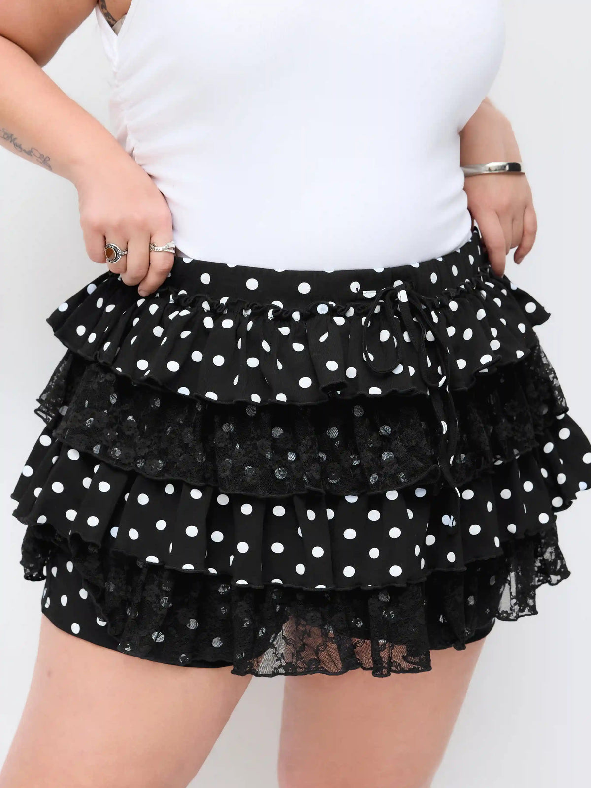 Chiffon Mid Rise Polka Dot Tiered Lace Panel Mini Skort Curve & Plus