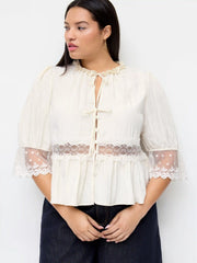 Round Neckline Lace Polka Dot Puff Sleeve Blouse Curve & Plus