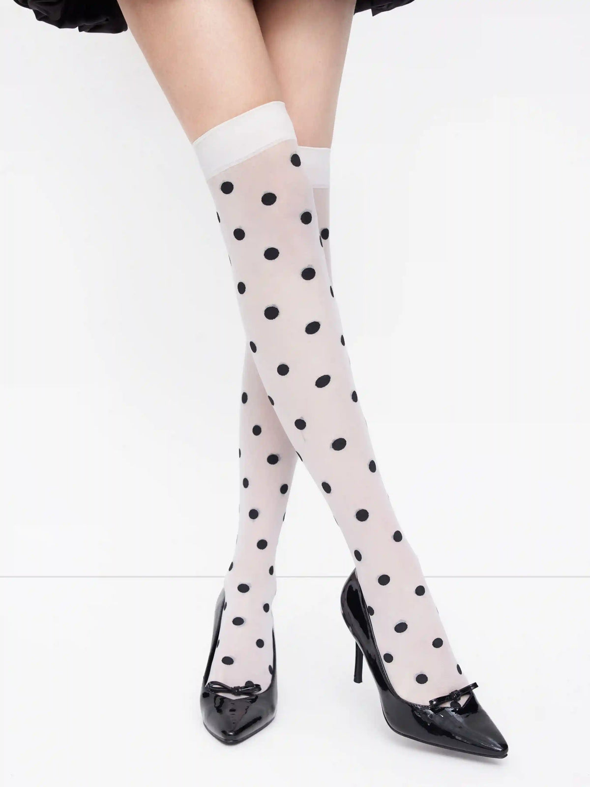 POLKA DOT OVER THE KNEE SOCKS