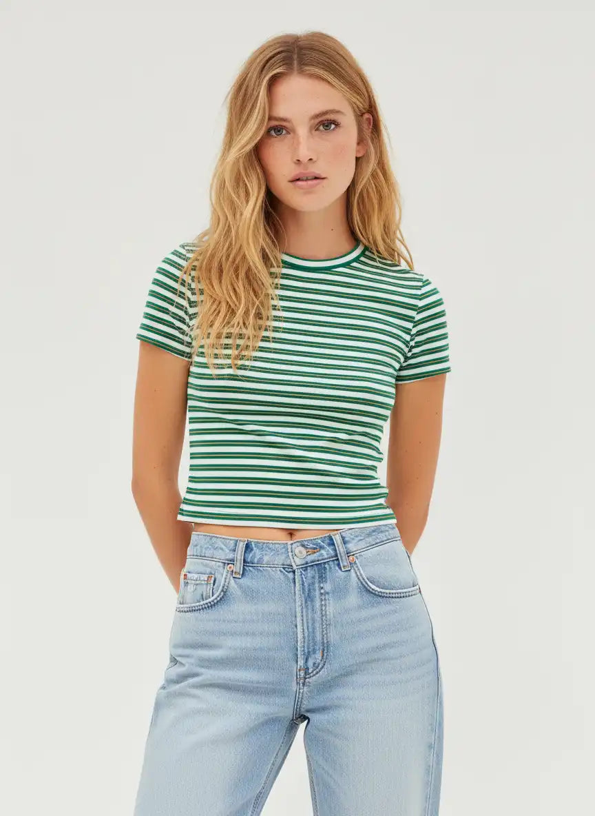 Round Neckline Stripe Short Sleeve Tee