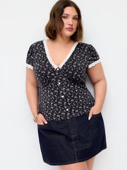 Ditsy Floral V-Neck Contrasting Lace Puff Sleeve Top Curve & Plus
