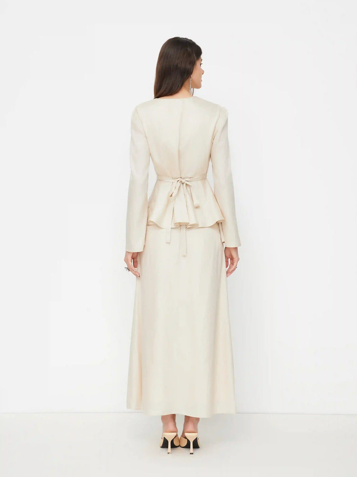 Round Neckline Tie Back Peplum Top & Mid Rise Maxi Skirt Set