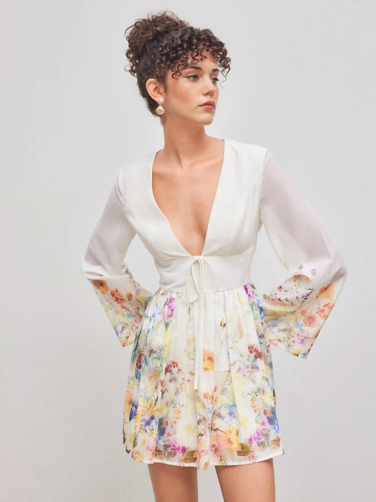 V-neck Floral Knotted Ruffle Mini Dress