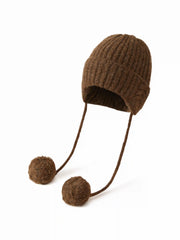 KNITTED BEANIE HAT