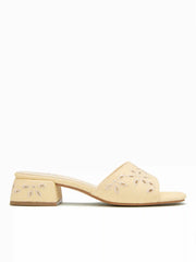 FLOWER CHUNKY HEELED SANDALS