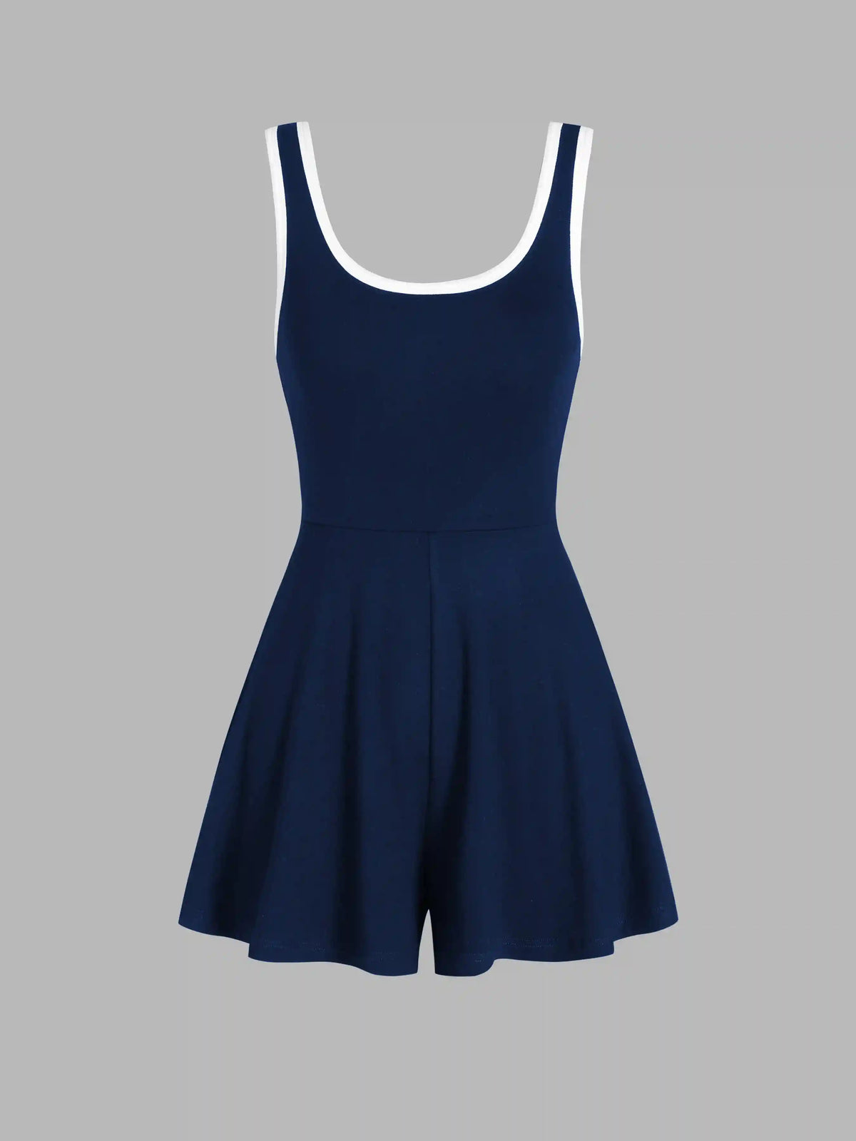 U-neckline Contrasting Trim Solid Romper
