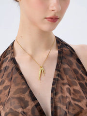 FISH PENDANT NECKLACE