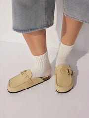 BUCKLE DECOR MULE FLATS