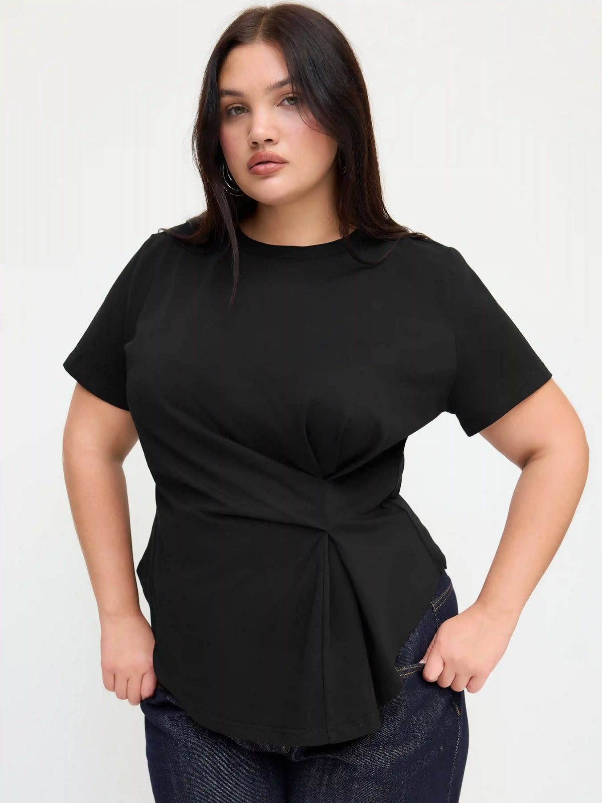 Cotton-blend Round Neckline Ruched Asymmetrical Hem Tee Curve & Plus