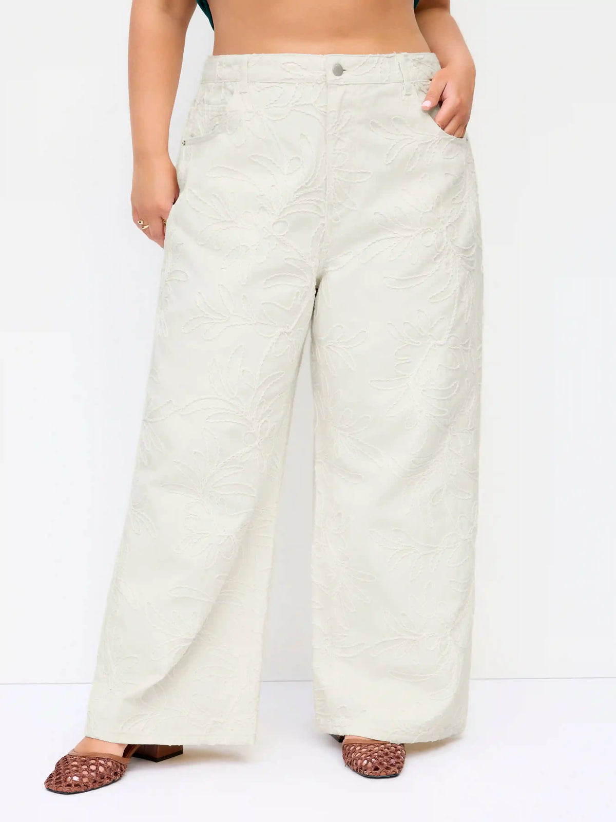 Denim Mid Rise Jacquard Floral Wide Leg Jeans Curve & Plus