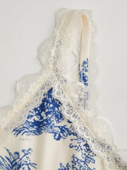 V-neck Lace Bowknot Ruched Cami Top Curve & Plus