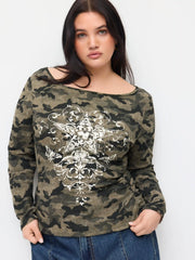 Camo Graphic Boat Neck Ruched Tee Curve & Plus