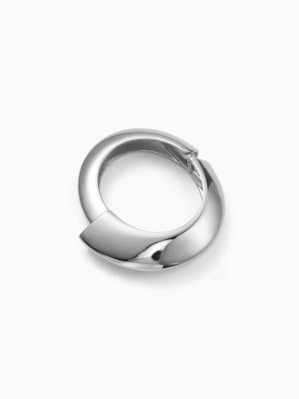 BANGLE BRACELET