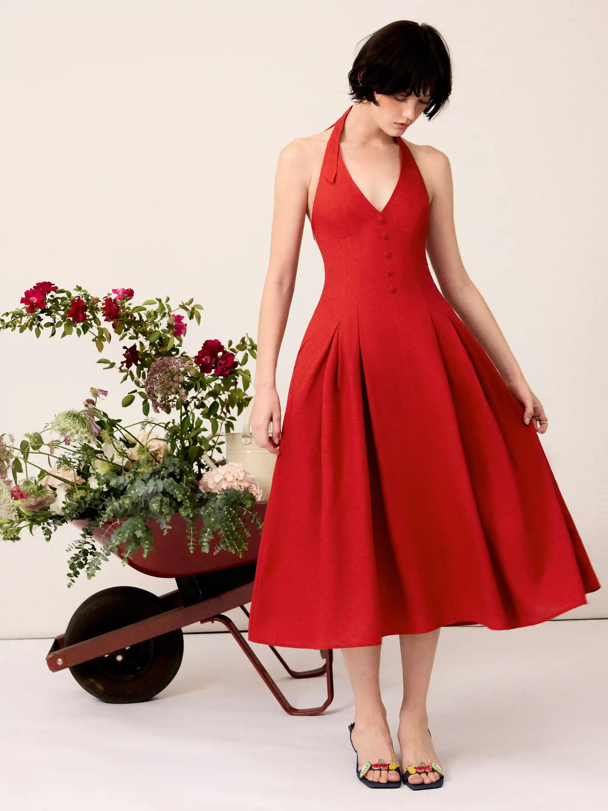 Linen-blend Sculptural High Rise V-neck Halter Neckline Flared Maxi Dress