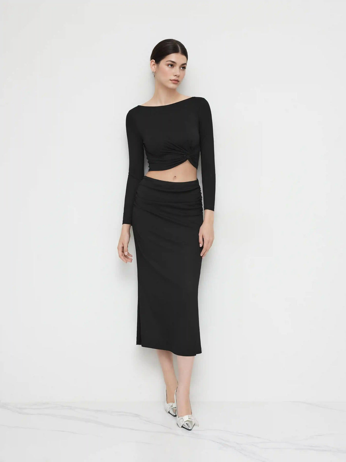 Boat Neckline Solid Twist Long Sleeve Crop Top & Mid Rise Solid Ruched Maxi Skirt