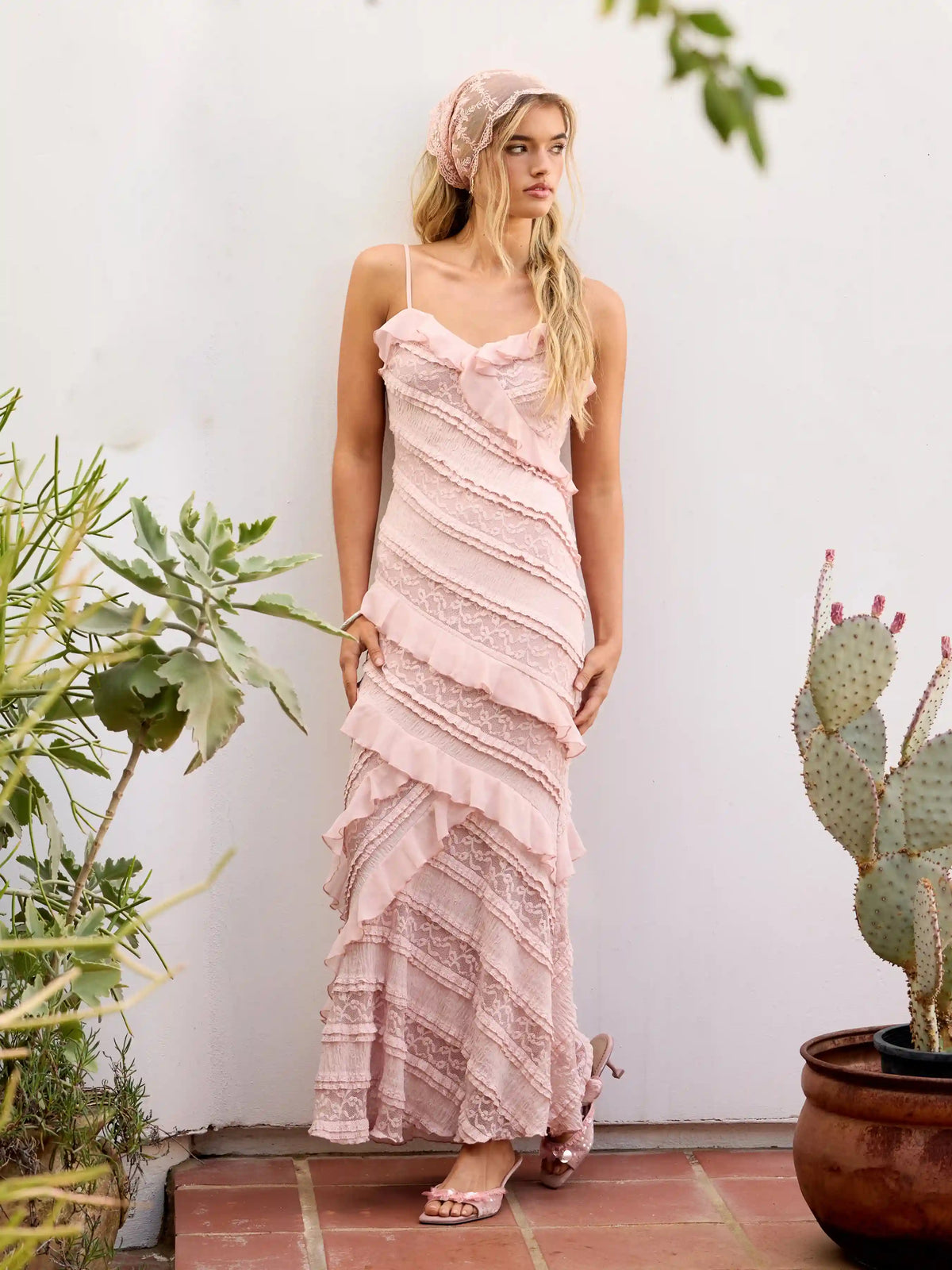 V-neck Lace Ruffle Hem Mermaid Maxi Dress