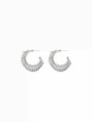 C-SHAPE FRINGED HOOP EARRINGS