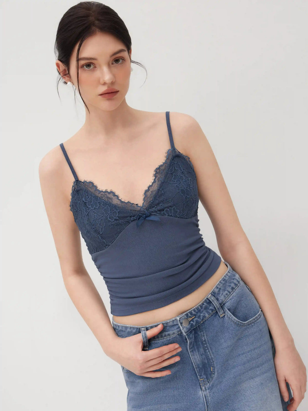 V-neck Solid Lace Ruched Cami Top