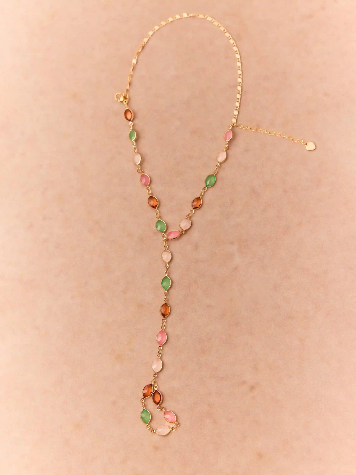 OVAL RESIN LAYERED HAND CHAIN BRACELET