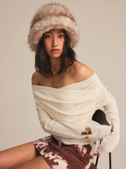 FUZZY BUCKET HAT
