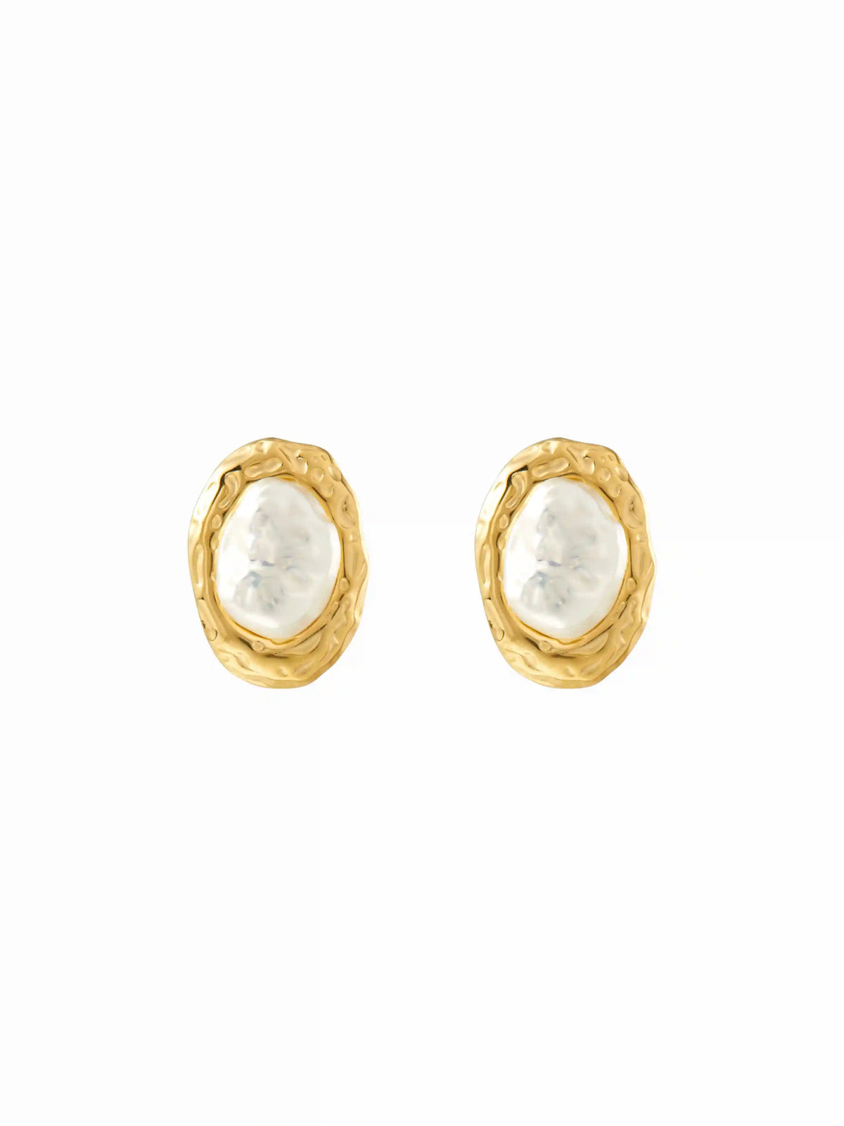 FAUX PEARL TEXTURED METAL STUD EARRINGS