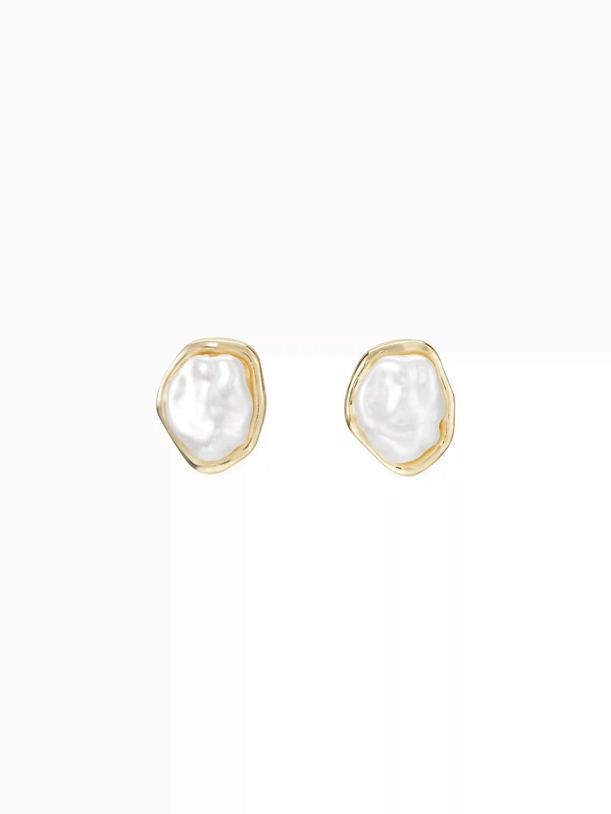 BAROQUE FAUX PEARL STUD EARRINGS
