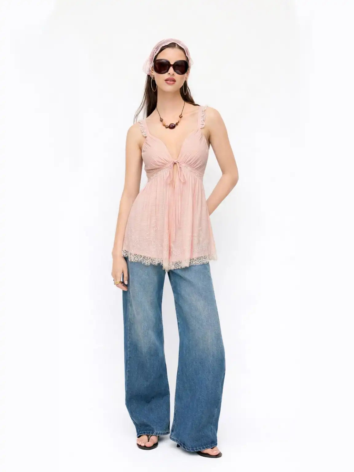 Sweetheart Lace Knotted Top