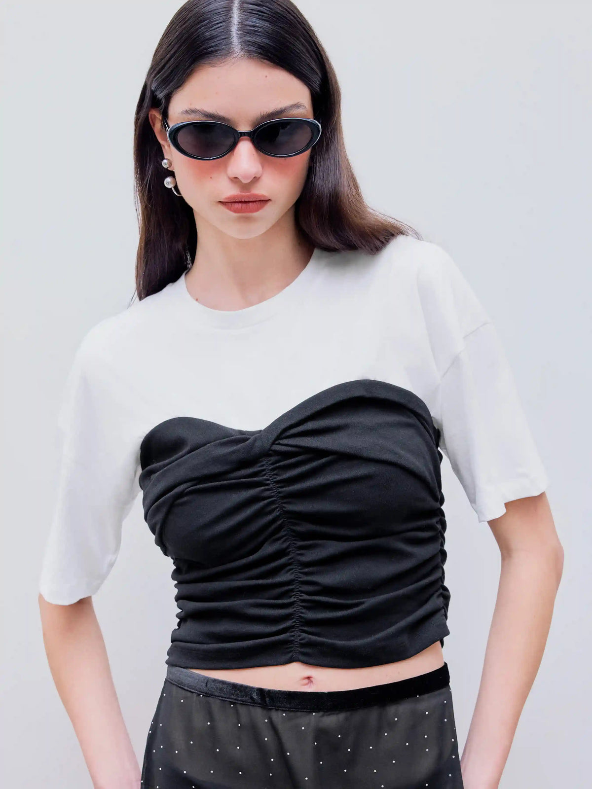Round Neck Two Tone Ruched Crop Short Sleeve Top