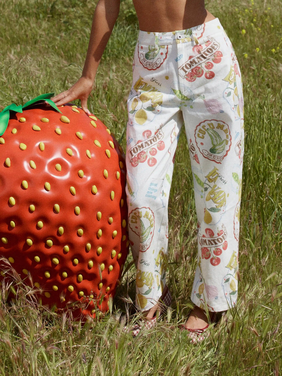 Cotton Mid Rise Fruit Cat Graphic Barrel-leg Trousers